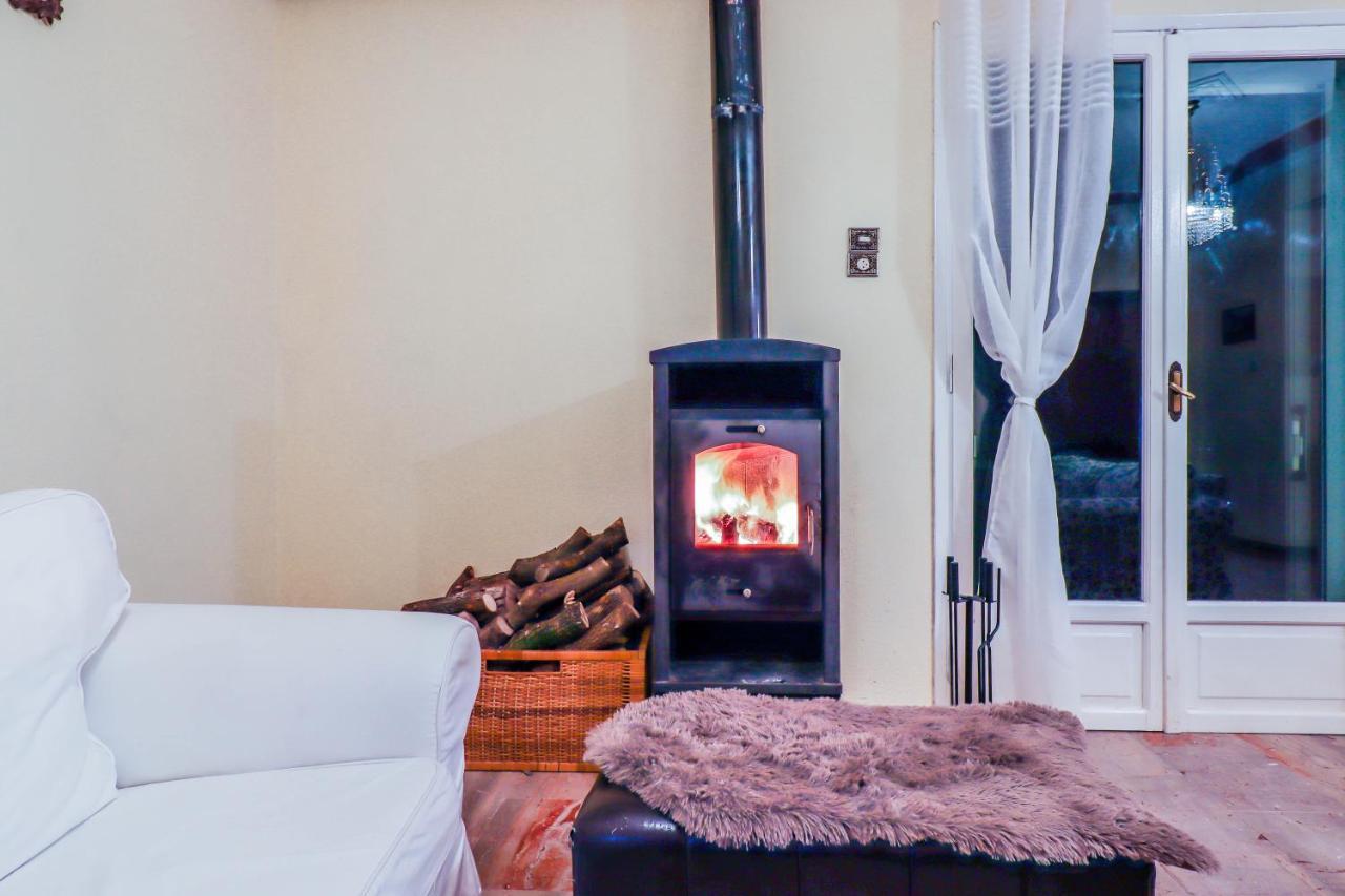 Country Home Genesi 20 Min From Trikala Екстер'єр фото