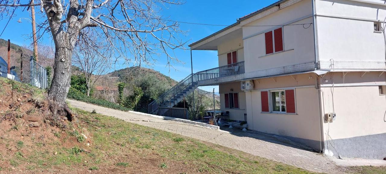 Country Home Genesi 20 Min From Trikala Екстер'єр фото